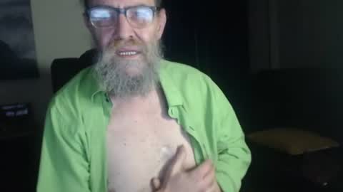 Snapshot of uncle_hottiecb chatting on 07-04-26, 05:13 Uncle Hottie online show from 07-04-26, 05:13