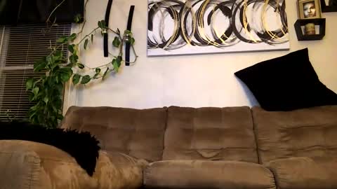 uncledome490756 online show from 03-07-25, 09:29