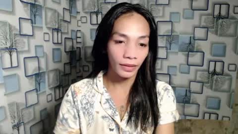 Snapshot of uncut_queen chatting on 07-06-26, 09:28 LOVELY JANE online show from 07-06-26, 09:28