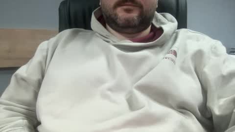 Snapshot of uncutdude321 chatting on 12-05-25, 12:36 uncutdude321 online show from 12-05-25, 12:36