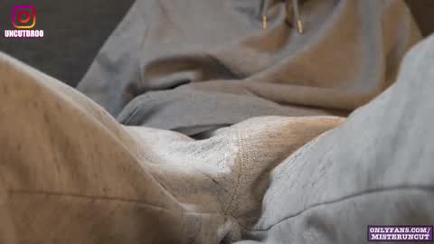 Mister Uncut online show from 11-06-25, 08:54