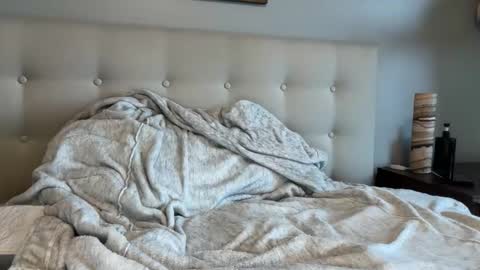 uncutnudist online show from 04-12-26, 03:39