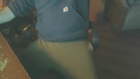 Snapshot of underwmr chatting on 12-11-24, 07:20 matt online show from 12-11-24, 07:20