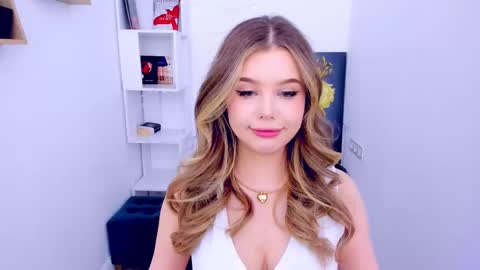 Alice online show from 02-20-25, 11:42