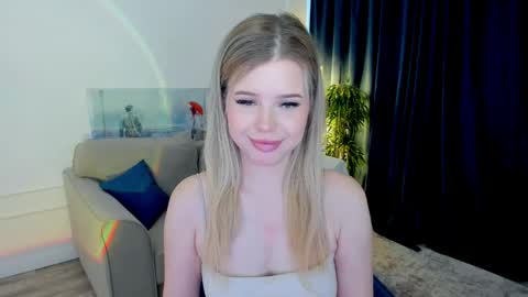 Alice online show from 05-20-26, 04:18