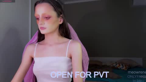 Irene   online show from 11-28-25, 05:26