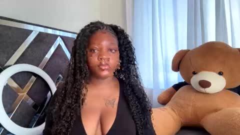 Snapshot of unholybaddie chatting on 09-09-25, 05:29 Unholybaddie online show from 09-09-25, 05:29