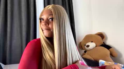 Unholybaddie online show from 12-23-25, 09:07