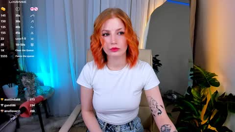 Snapshot of unicent chatting on 01-01-25, 03:23 Call me Mira thumbs up its make me happy online show from 01-01-25, 03:23