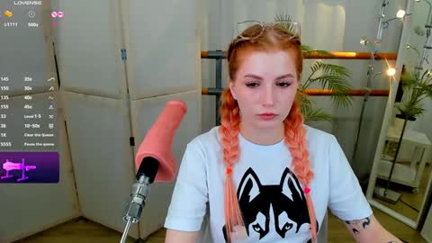 Snapshot of unicent chatting on 01-22-25, 11:53 Call me Mira thumbs up its make me happy online show from 01-22-25, 11:53