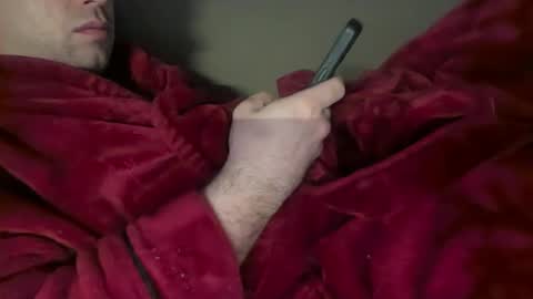 Snapshot of universalstudihoes chatting on 01-18-25, 10:17 universalstudihoes online show from 01-18-25, 10:17