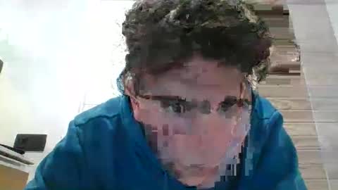 Snapshot of unknownuser414606 chatting on 03-12-25, 06:18 unknownuser414606 online show from 03-12-25, 06:18