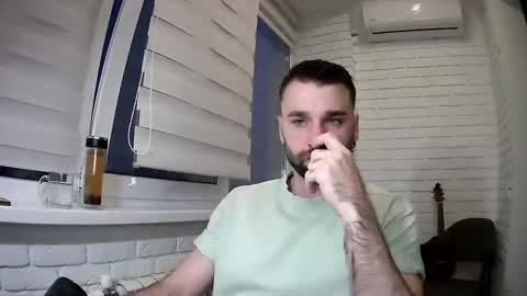 SlavaVibes online show from 04-04-26, 04:59