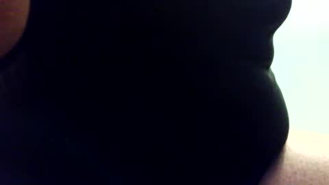 Snapshot of unsungyethung chatting on 02-14-26, 09:06 unsungyethung online show from 02-14-26, 09:06