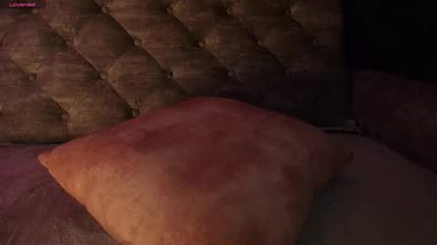 new INSTA   online show from 10-12-25, 06:12