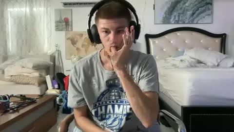 Stepbro online show from 02-17-25, 04:26