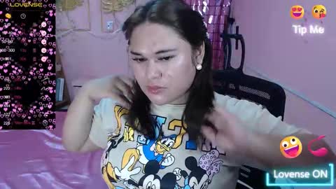 Snapshot of ur_baby_rebbecca chatting on 02-16-25, 12:21 SINGLE online show from 02-16-25, 12:21