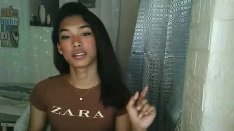 Snapshot of ur_dazzlingmorenaxx chatting on 11-22-25, 02:54 ur_dazzlingmorenaxx online show from 11-22-25, 02:54