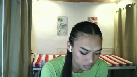 ur_dazzlingmorenaxx online show from 07-02-26, 03:18