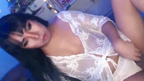 jennie online show from 12-20-24, 04:14