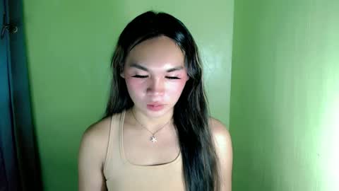 QUEENSY online show from 03-12-25, 04:19