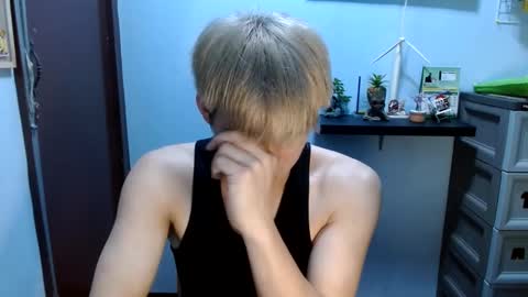 Snapshot of ur_jayqutee chatting on 01-22-25, 03:29 Ur jayqutee online show from 01-22-25, 03:29