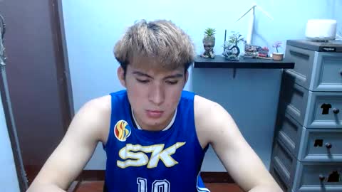 Snapshot of ur_jayqutee chatting on 03-08-25, 06:16 Ur jayqutee online show from 03-08-25, 06:16