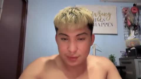 Snapshot of ur_jayqutee chatting on 05-12-26, 05:04 Ur jayqutee online show from 05-12-26, 05:04