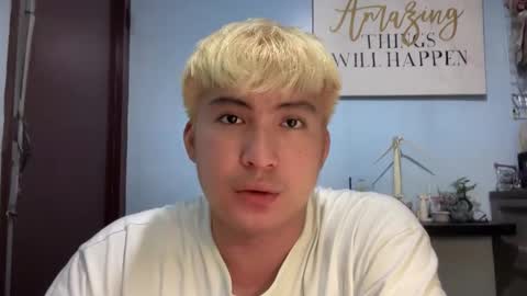 Snapshot of ur_jayqutee chatting on 06-05-26, 03:35 Ur jayqutee online show from 06-05-26, 03:35