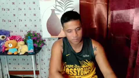 Snapshot of ur_pinoydave chatting on 01-18-25, 07:49 Dave online show from 01-18-25, 07:49