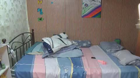 ur_shan21 online show from 10-06-25, 09:56