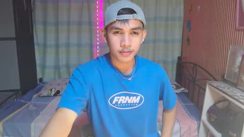 ur_shan21 online show from 01-06-26, 04:21