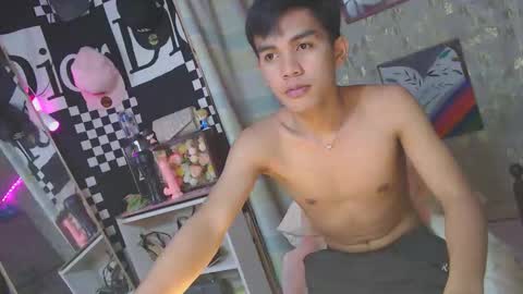 ur_shan21 online show from 03-19-26, 03:49