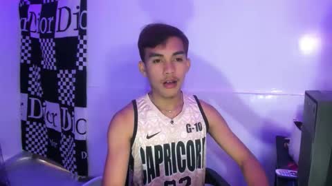 Snapshot of ur_shan21 chatting on 05-25-26, 04:40 ur_shan21 online show from 05-25-26, 04:40