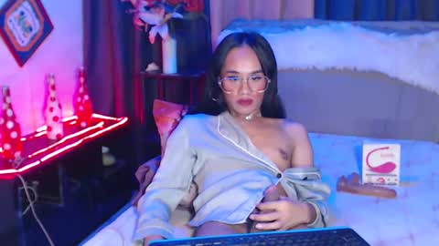 Snapshot of ur_sweet_atarah18 chatting on 01-20-25, 03:15 Atarah online show from 01-20-25, 03:15