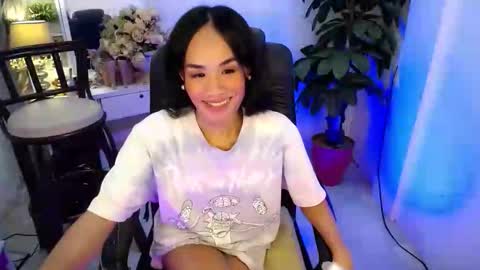 Snapshot of ur_sweet_atarah18 chatting on 09-17-25, 09:49 Atarah online show from 09-17-25, 09:49