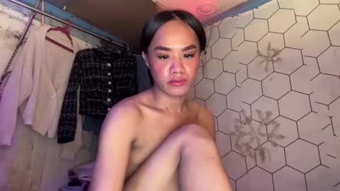 Snapshot of ur_sweet_atarah18 chatting on 11-14-25, 08:35 Atarah online show from 11-14-25, 08:35