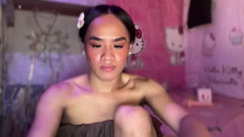 Snapshot of ur_sweet_atarah18 chatting on 11-19-25, 08:20 Atarah online show from 11-19-25, 08:20