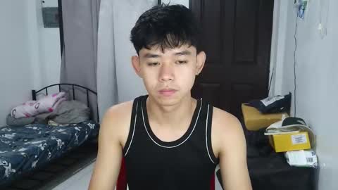 Snapshot of ur_younngtwinkxxx chatting on 02-01-26, 04:55 Ken online show from 02-01-26, 04:55