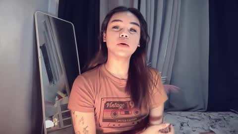 Snapshot of urasian_france69 chatting on 11-30-25, 03:32 FRANCINE cum with me in pvt or pwrd online show from 11-30-25, 03:32