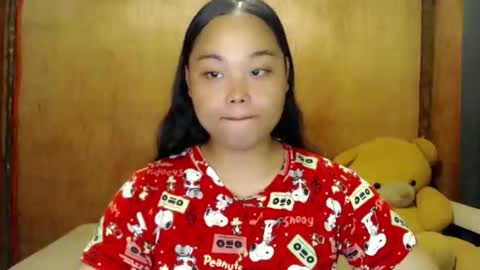 Lycah online show from 10-17-25, 03:31