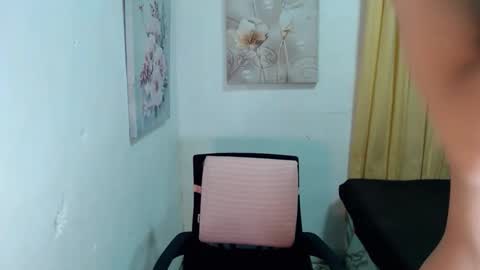 Snapshot of urasian_john20 chatting on 11-20-25, 08:47 urasian_john20 online show from 11-20-25, 08:47