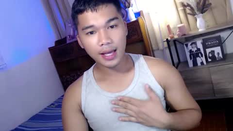 Snapshot of urasian_jpxx chatting on 06-10-26, 08:24 JAMES online show from 06-10-26, 08:24