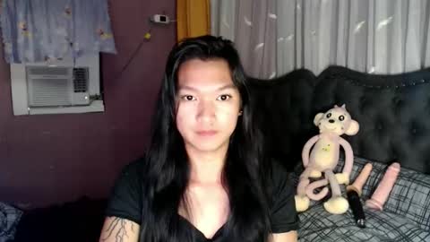 Snapshot of urasian_newra chatting on 02-16-26, 12:29 NEWRA ALLISON online show from 02-16-26, 12:29