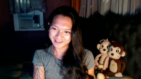Snapshot of urasian_newra chatting on 06-19-26, 02:05 NEWRA ALLISON online show from 06-19-26, 02:05
