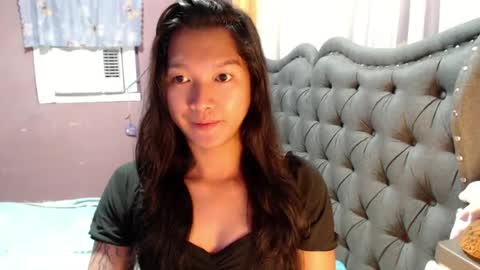 Snapshot of urasian_newra chatting on 07-19-26, 11:30 NEWRA ALLISON online show from 07-19-26, 11:30