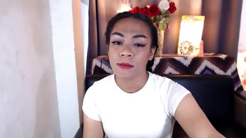 Snapshot of urasian_olivia1 chatting on 02-12-25, 06:19 Olivia online show from 02-12-25, 06:19