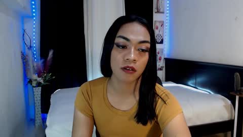 Snapshot of urasian_olivia1 chatting on 02-16-25, 04:53 Olivia online show from 02-16-25, 04:53
