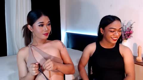 Snapshot of urasian_olivia1 chatting on 03-11-25, 09:45 Olivia online show from 03-11-25, 09:45