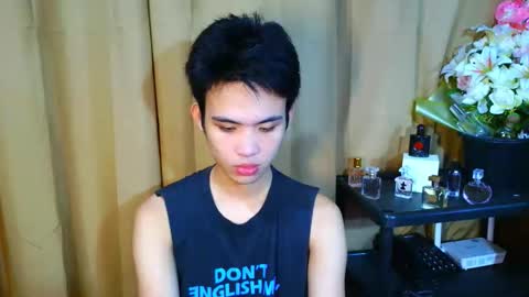 urasiancumboix2 online show from 11-14-25, 08:24